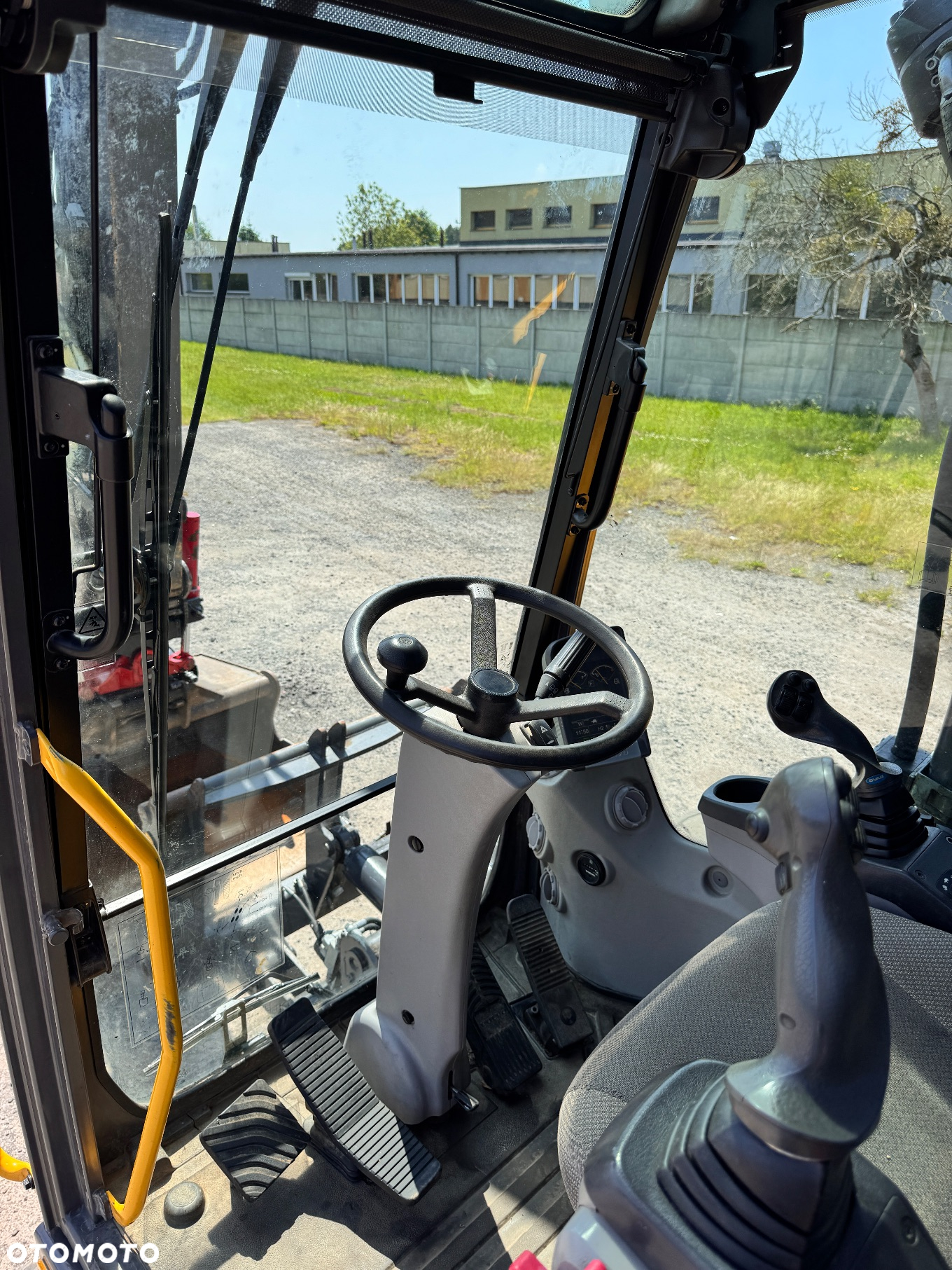 Volvo EW140D - 13