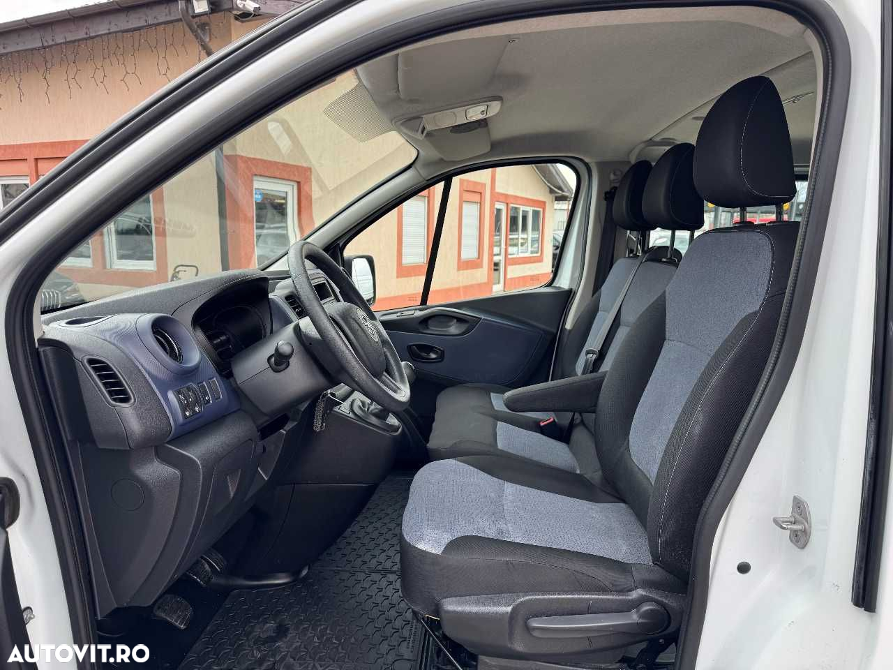 Opel Vivaro DOKA 6+1 Locuri - 18