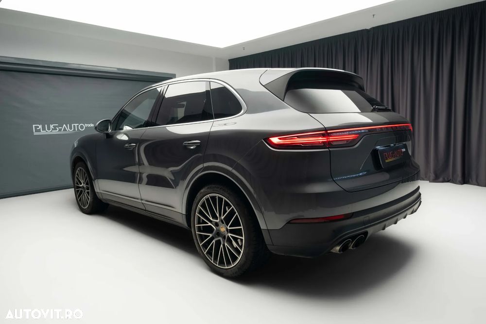 Porsche Cayenne Tiptronic S - 4