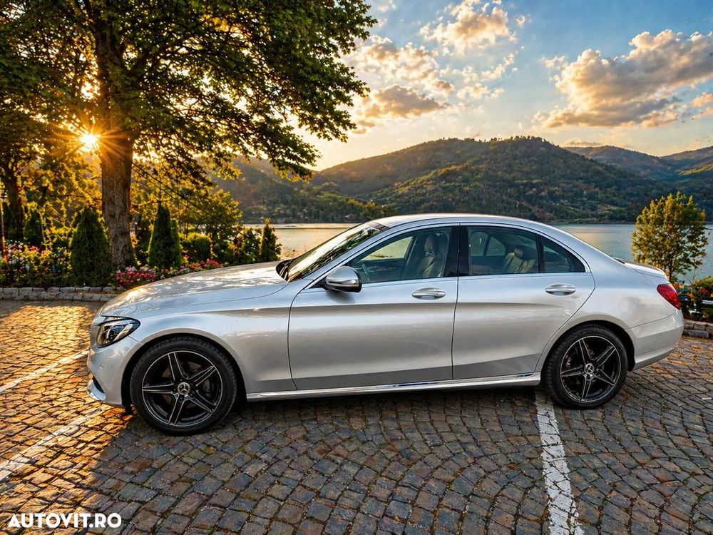 Mercedes-Benz C 200 4MATIC 9G-TRONIC - 3