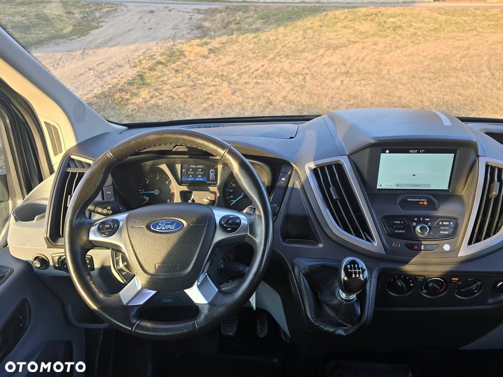 Ford Transit - 18