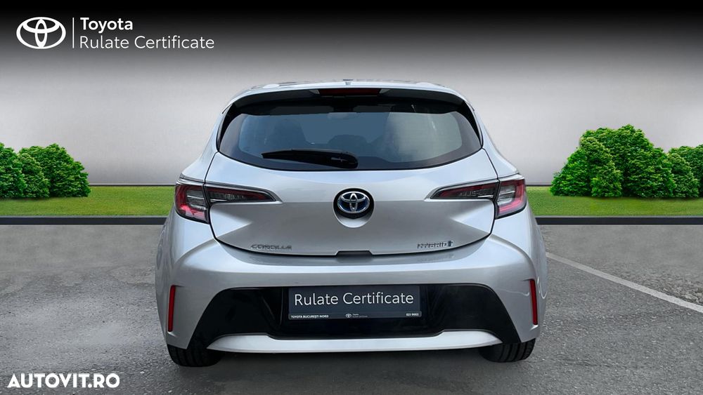 Toyota Corolla 1.8 HSD Dynamic - 8