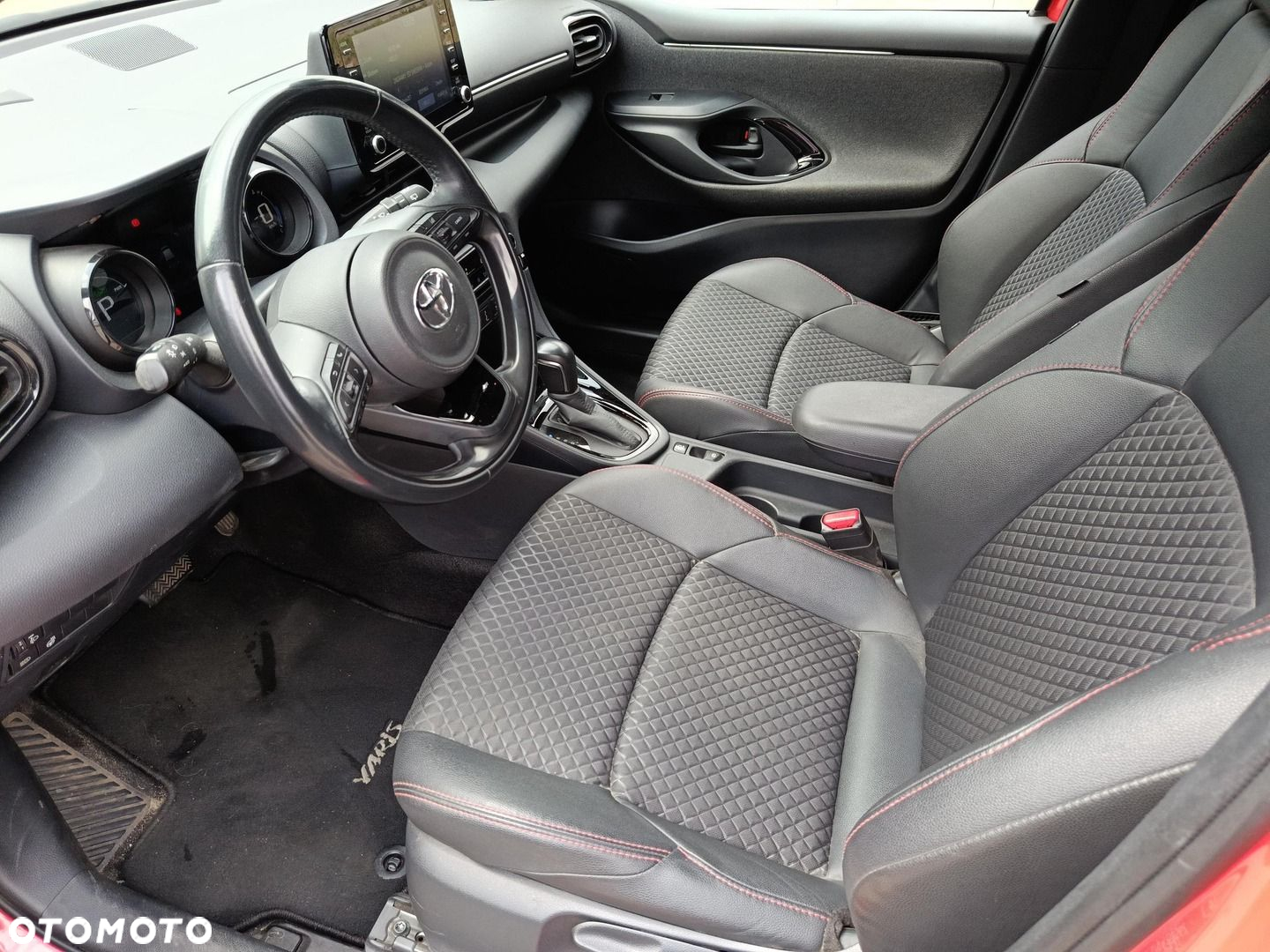 Toyota Yaris - 15