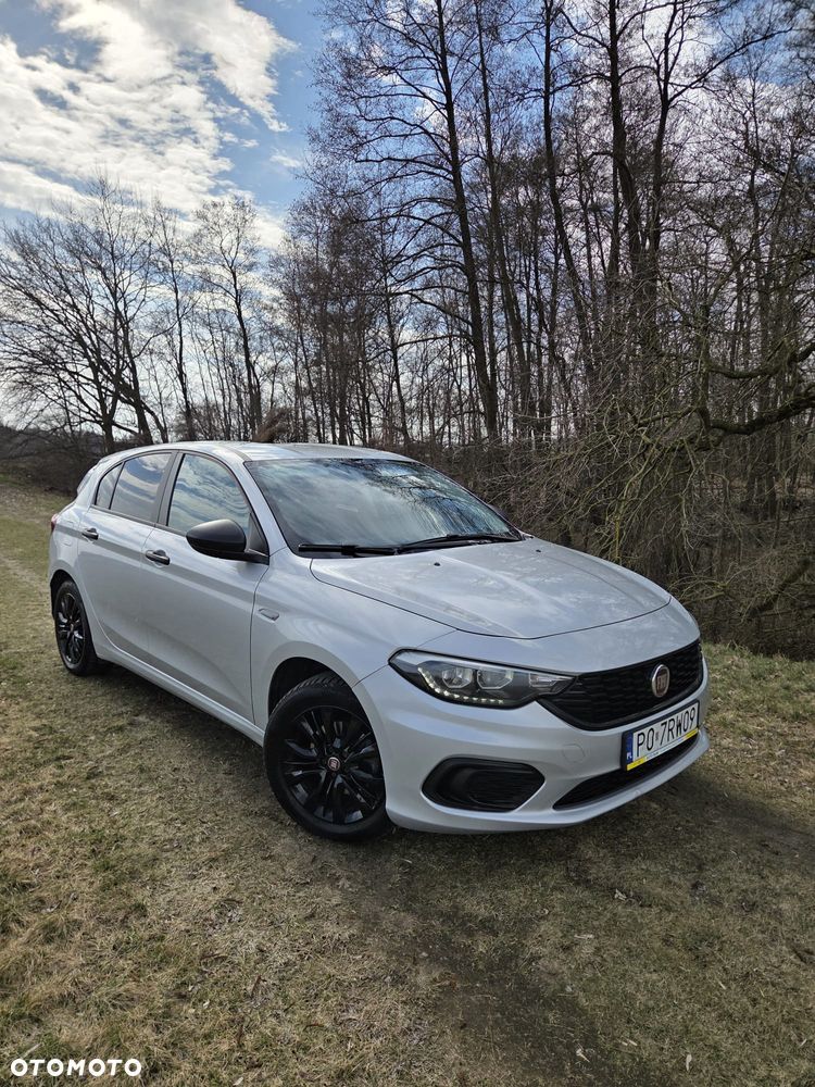 Fiat Tipo 1.4 T-Jet 16v Street - 23