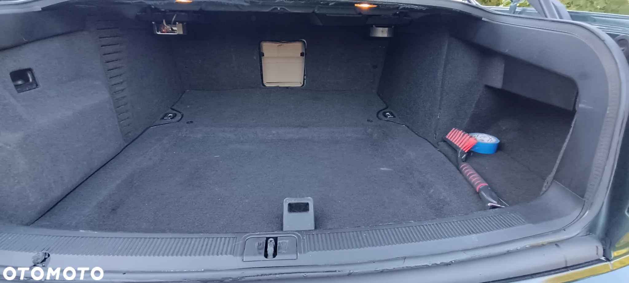 Audi A8 4.2 Quattro - 25