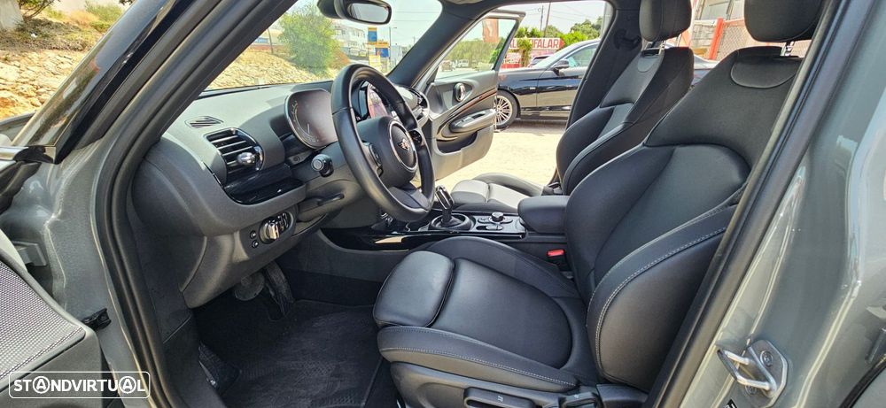 MINI Clubman Cooper Premium Plus Essential Auto - 15
