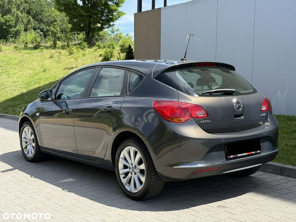 Opel Astra - 15