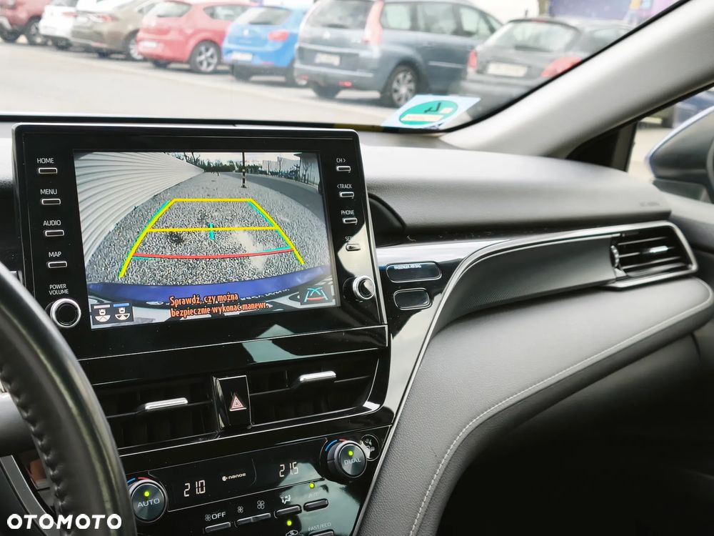 Toyota Camry 2.5 Hybrid Prestige CVT - 19