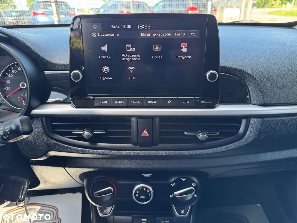 Kia Picanto - 24