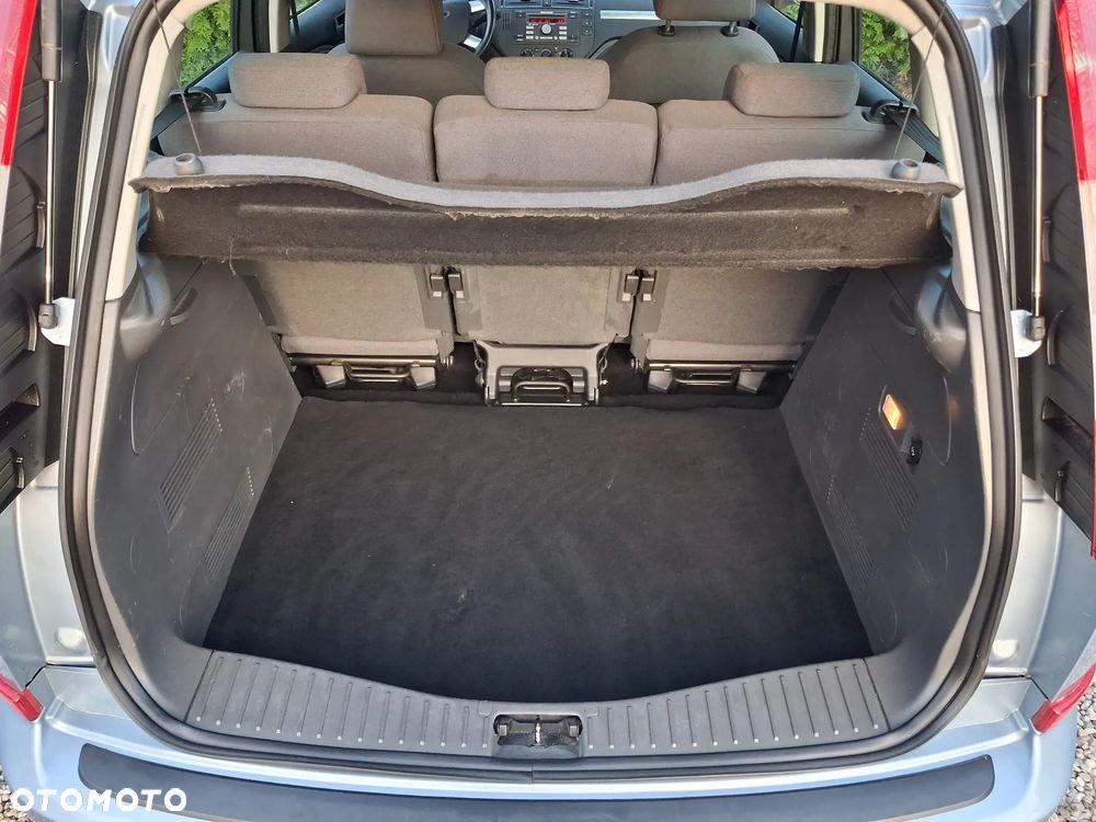 Ford C-MAX - 22