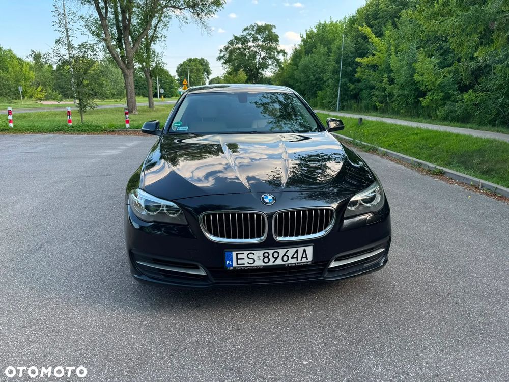 BMW Seria 5 520d xDrive - 3