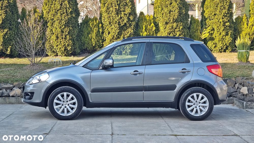 Suzuki SX4 1.6 VVT 4x4 Style - 17