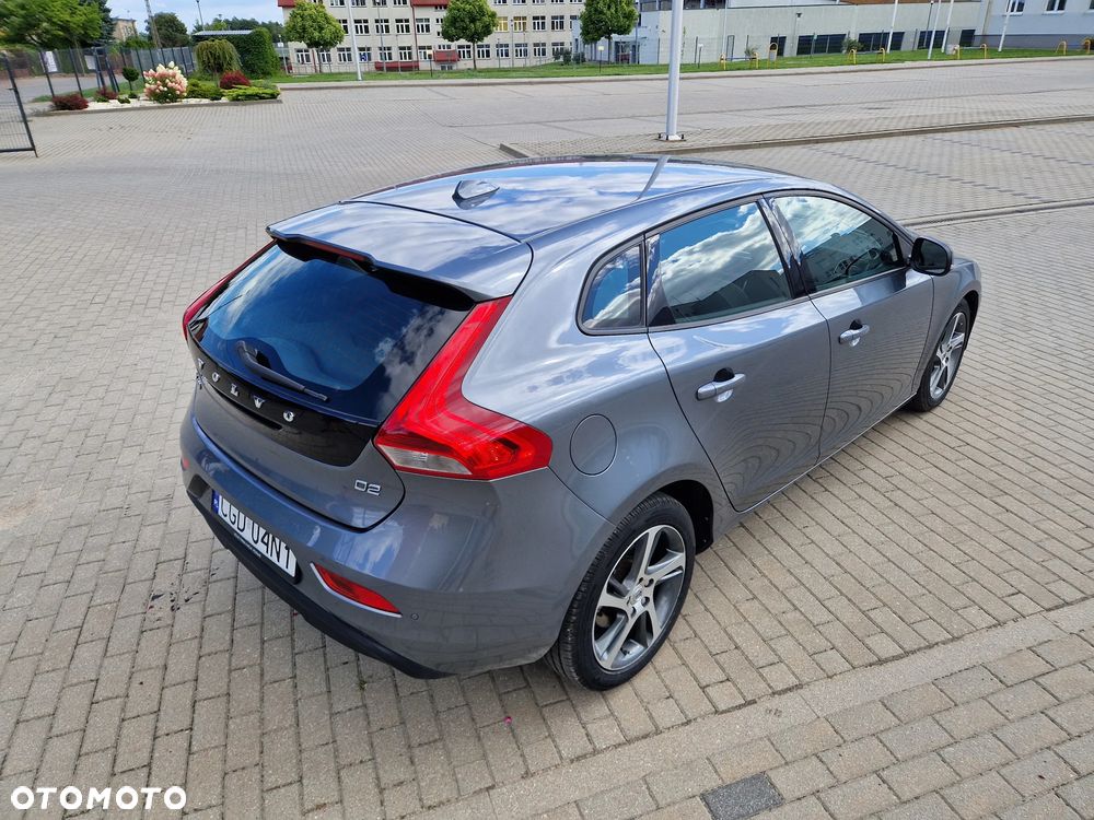Volvo V40 D2 Geartronic Momentum - 15