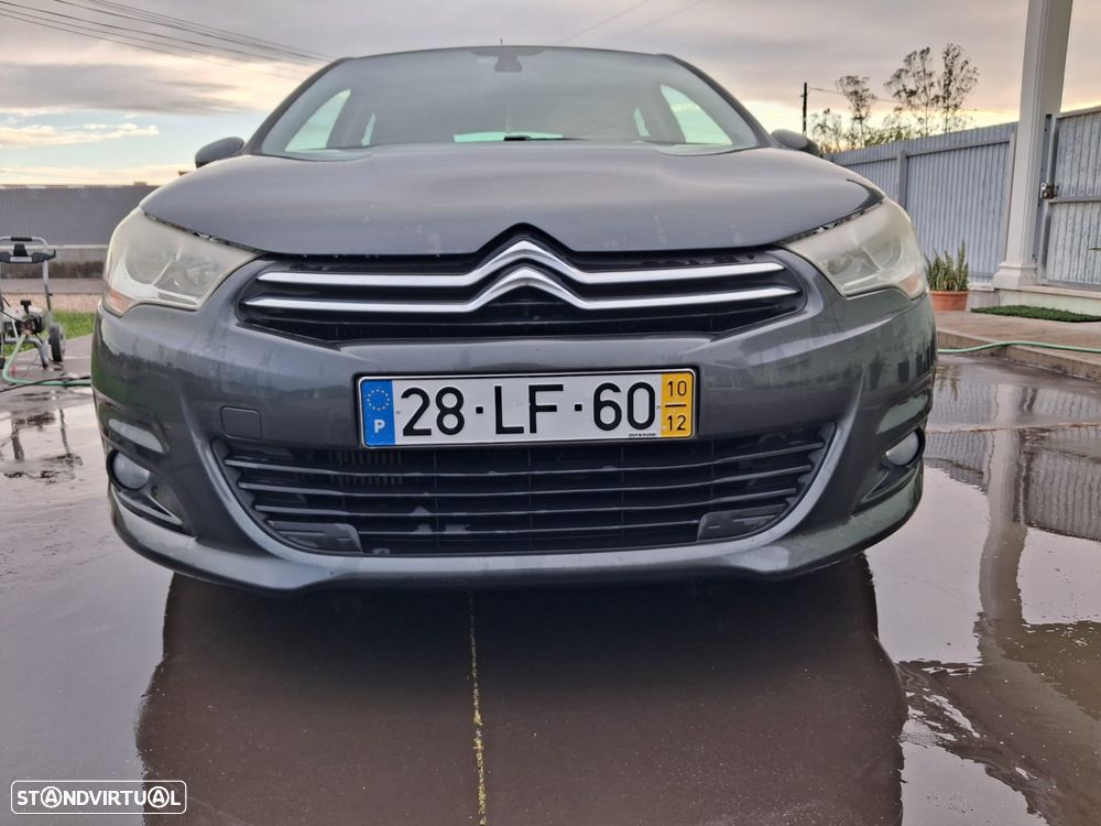Citroën C4 1.6 HDi Attraction - 1