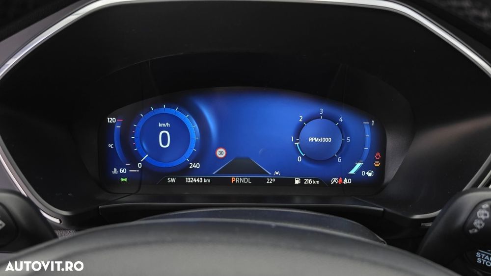 Ford Kuga - 16