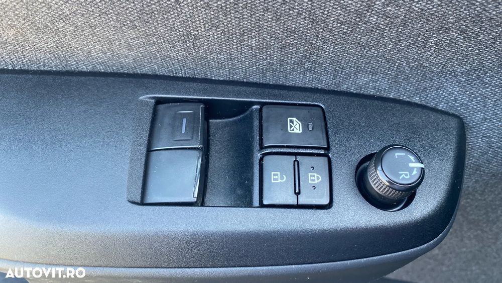 Toyota Yaris Cross 1.5 VVT-i HSD 4x2 Eco - 10