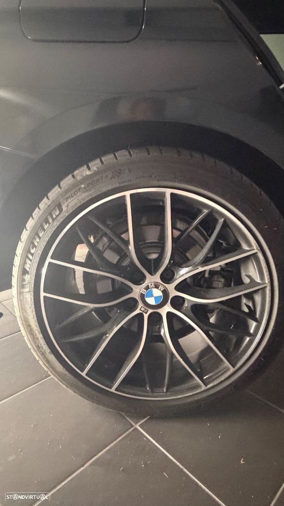 BMW 320 d Line Luxury - 11