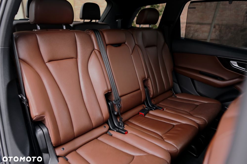 Audi Q7 3.0 TFSI Quattro Tiptronic - 22