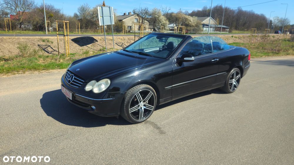 Mercedes-Benz CLK 320 - 2