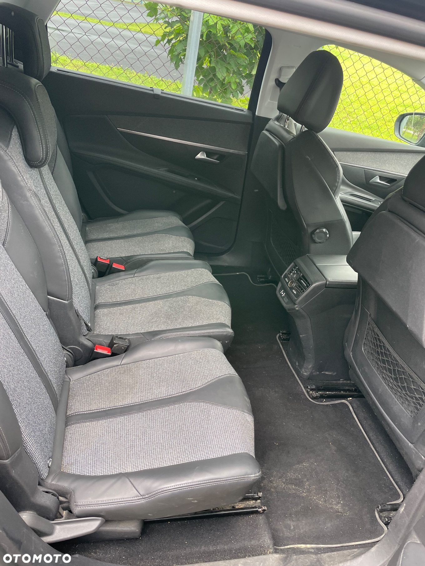 Peugeot 5008 1.6 BlueHDi Allure 7os - 12
