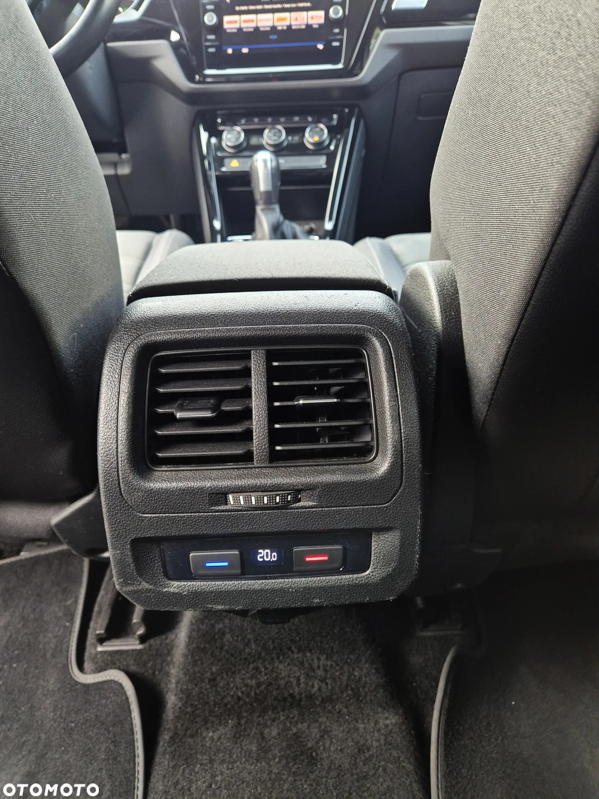 Volkswagen Touran 1.5 TSI EVO Highline DSG - 10