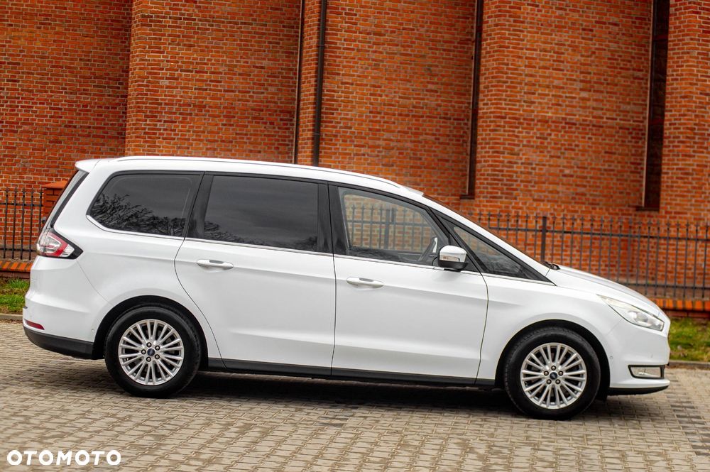 Ford Galaxy - 9