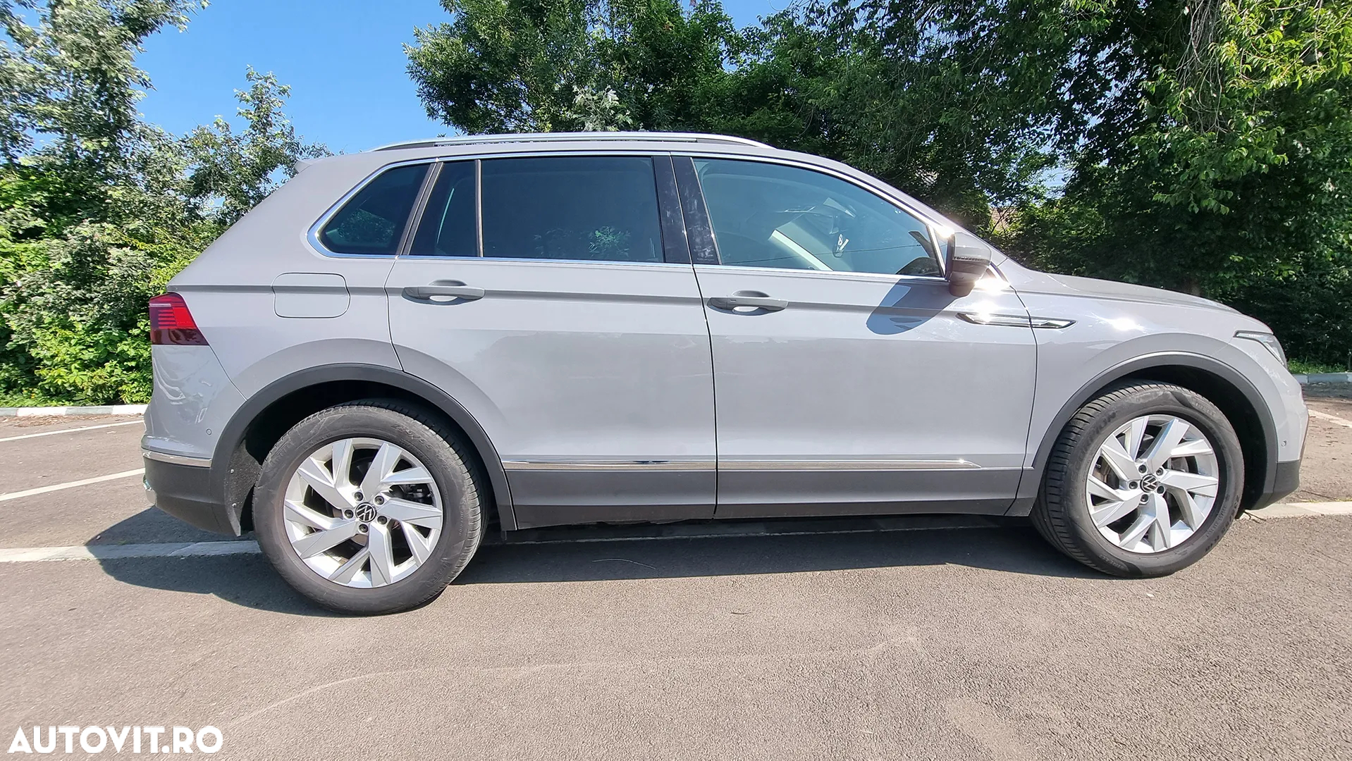 Volkswagen Tiguan 2.0 TDI SCR 4MOTION DSG Elegance - 6