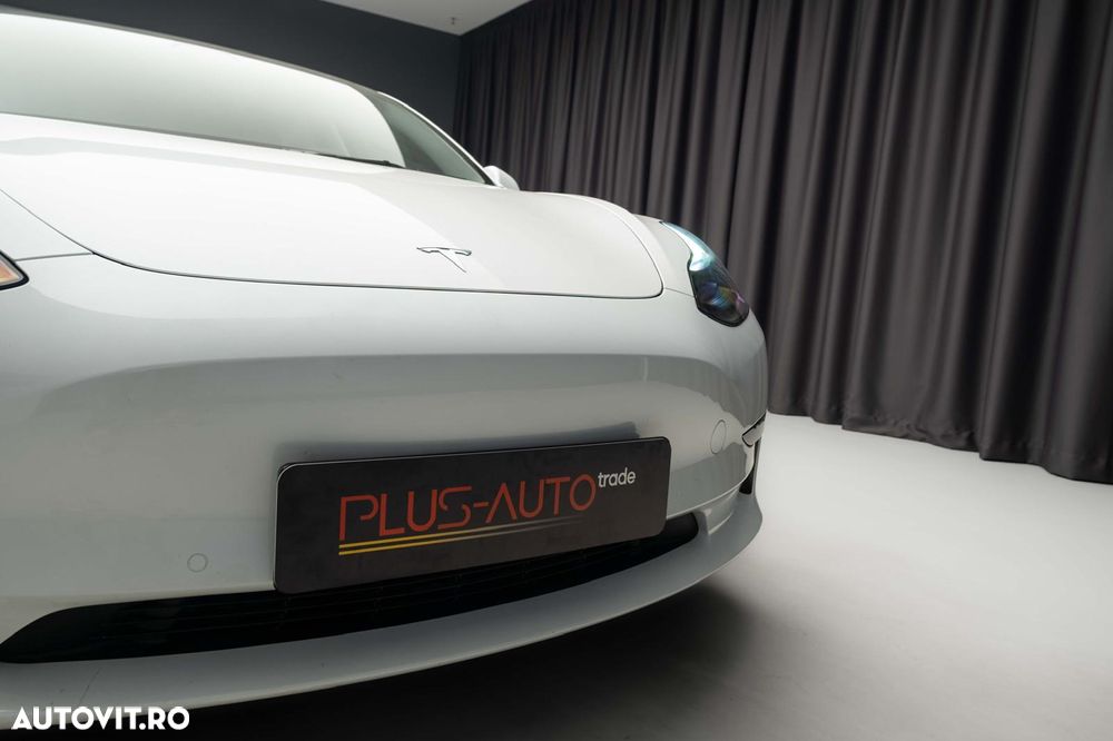 Tesla Model 3 RWD - 2