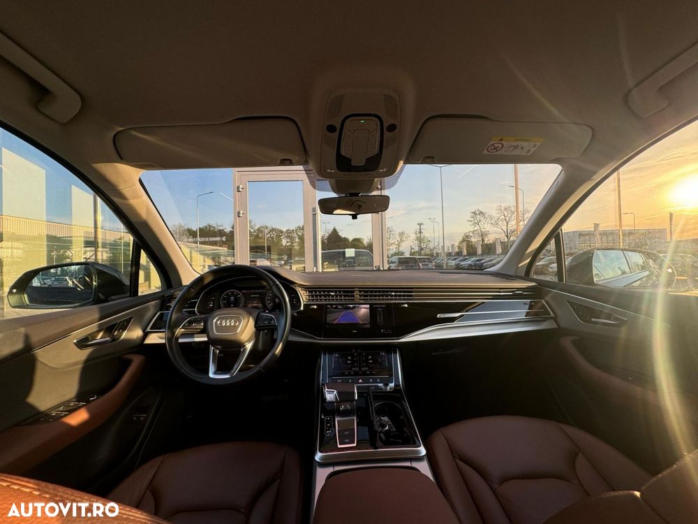 Audi Q7 55 TFSI e quattro tiptronic - 11