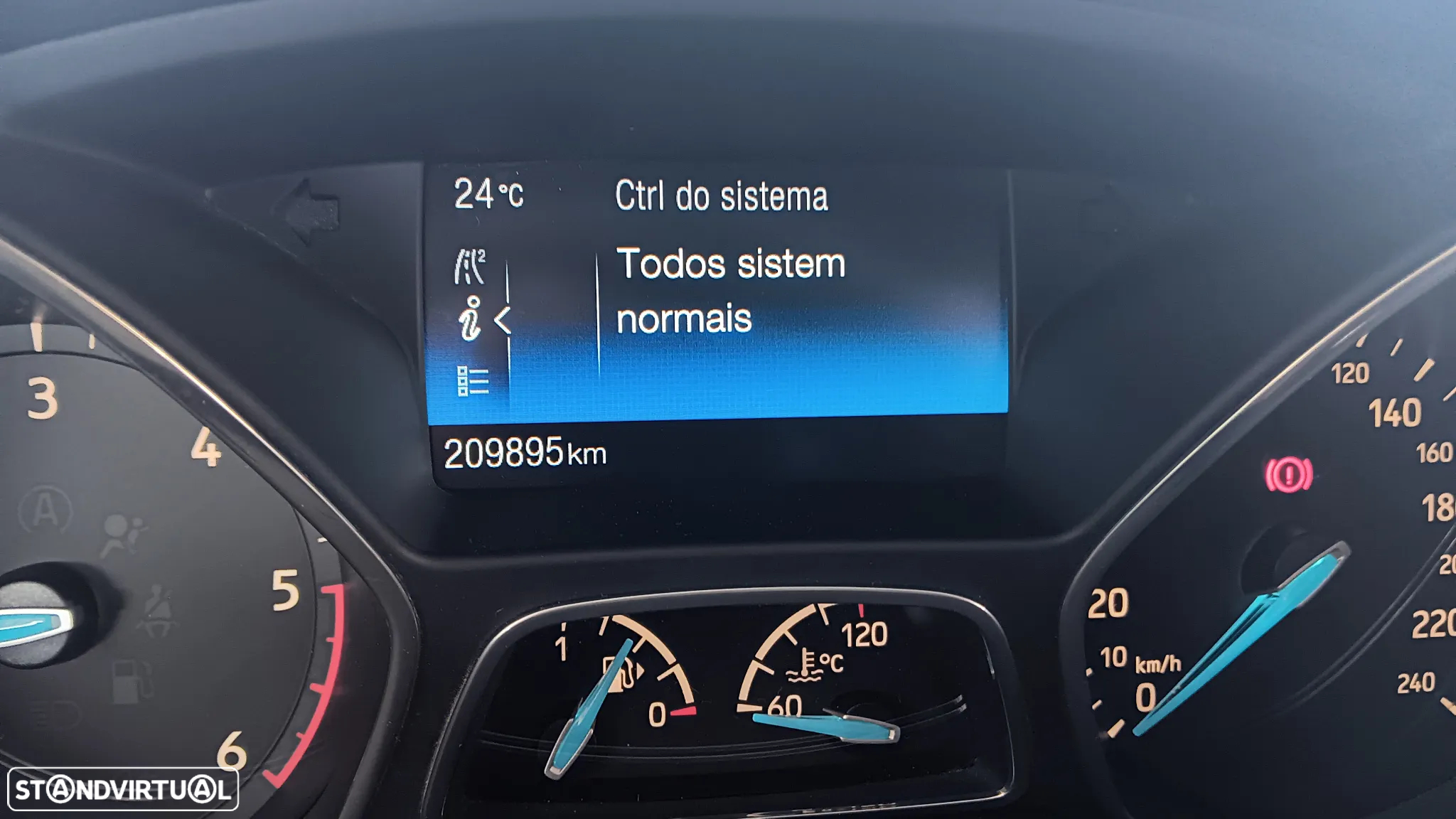 Ford Focus SW 1.5 TDCi Titanium - 27