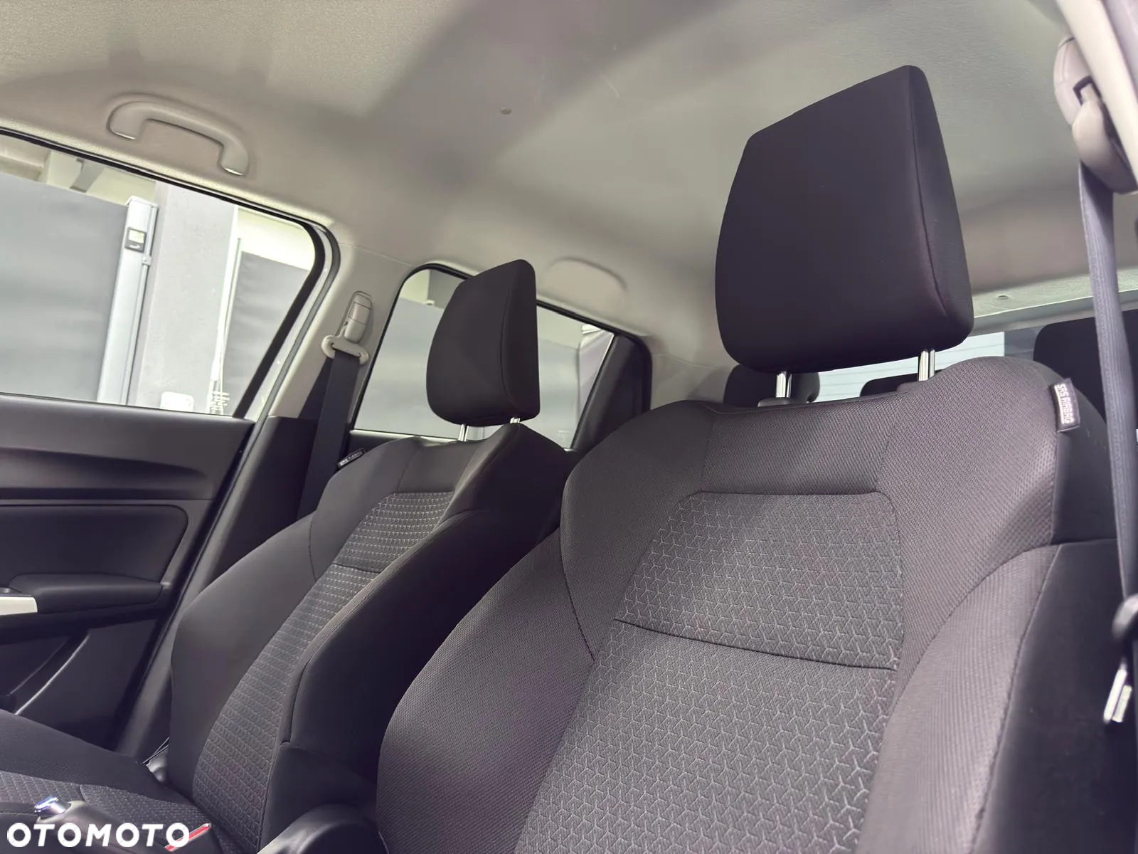 Suzuki Swift 1.2 Dualjet Comfort - 21