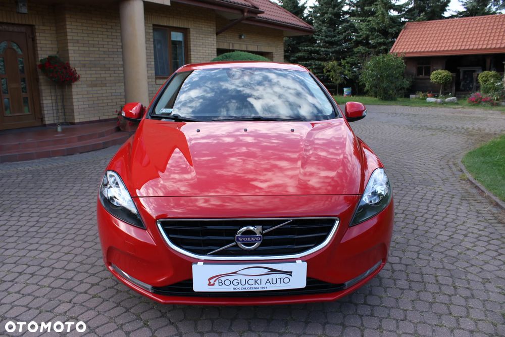 Volvo V40 D2 Momentum - 11
