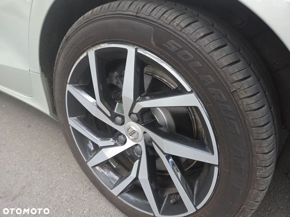 Volvo S60 T6 AWD Geartronic RDesign - 24