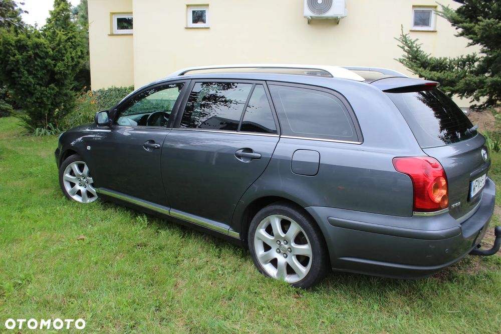 Toyota Avensis 2.0 VVT-i Prestige Premium - 4