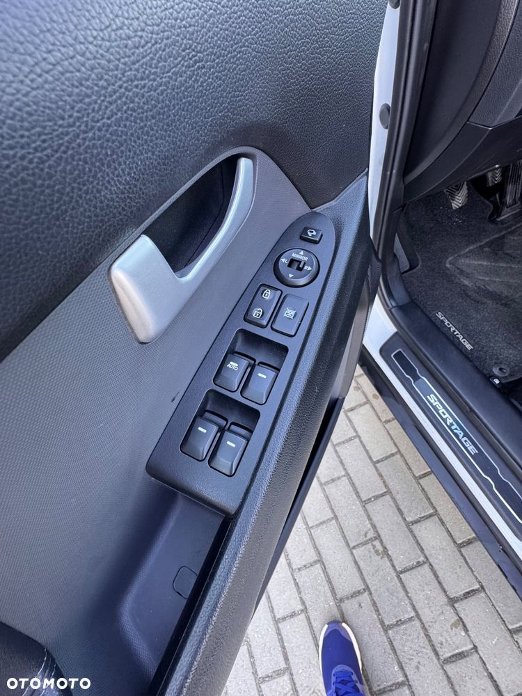 Kia Sportage - 15
