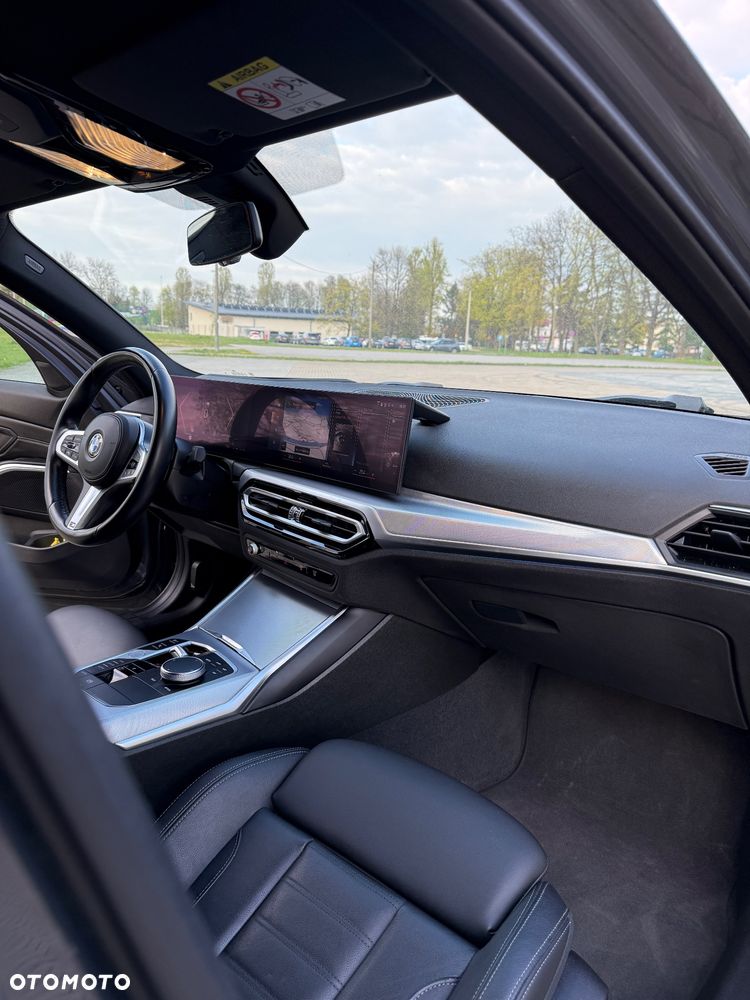 BMW Seria 3 320d xDrive Edition M Sport Shadow - 9