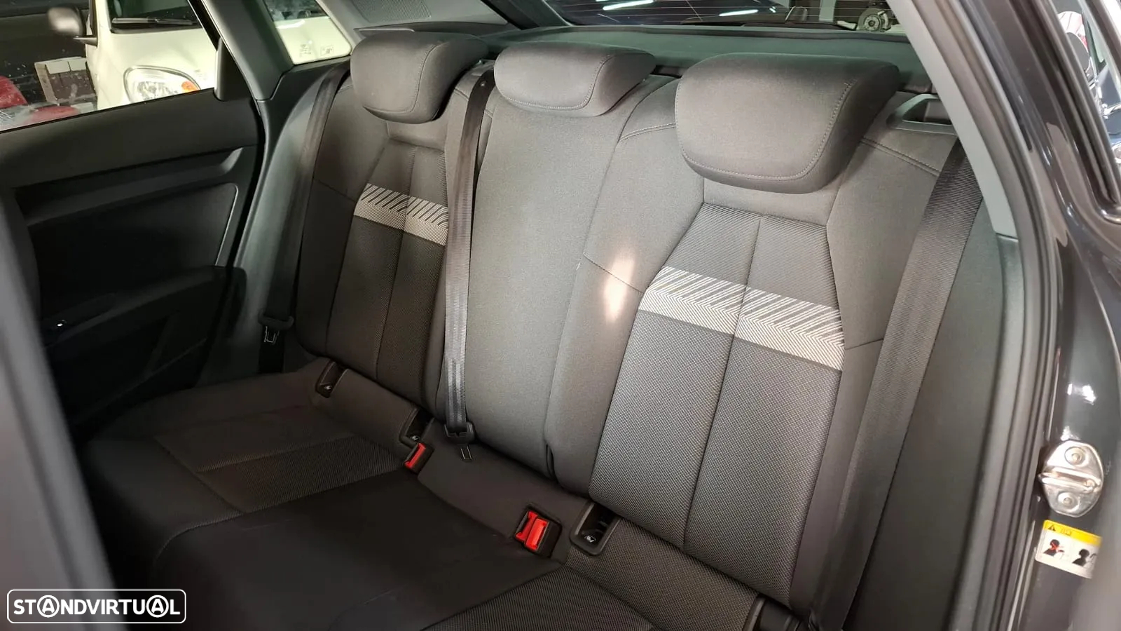 Audi A3 Sportback 30 TFSI Advanced - 11