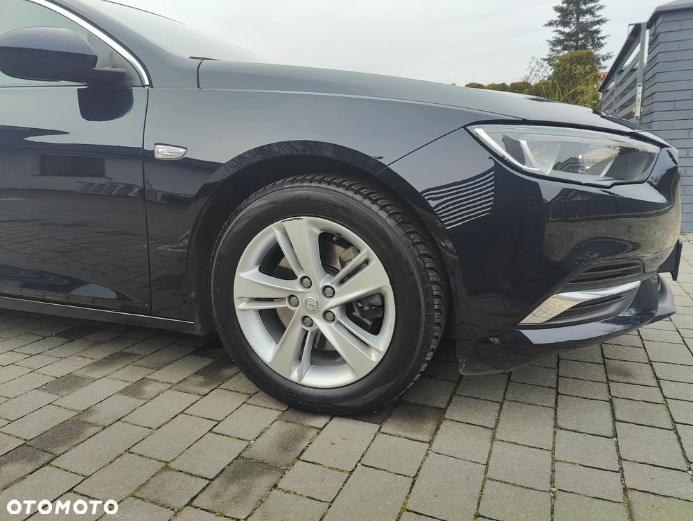 Opel Insignia 1.5 T Innovation S&S - 8