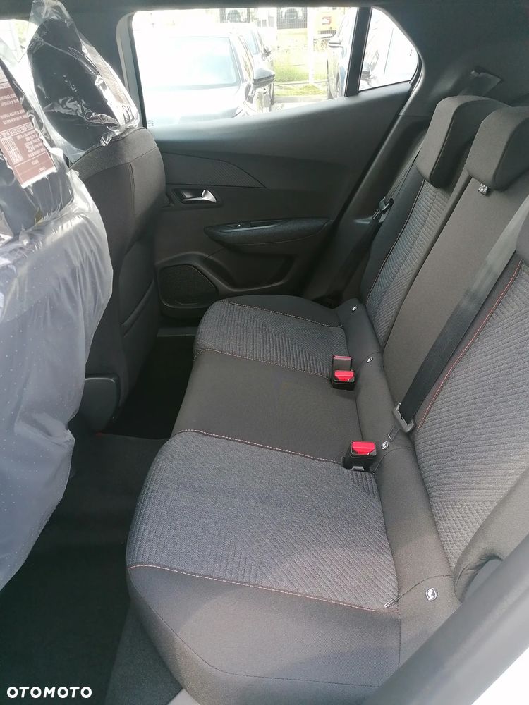 Peugeot 2008 PureTech mHEV Edition e-DCS6 - 10