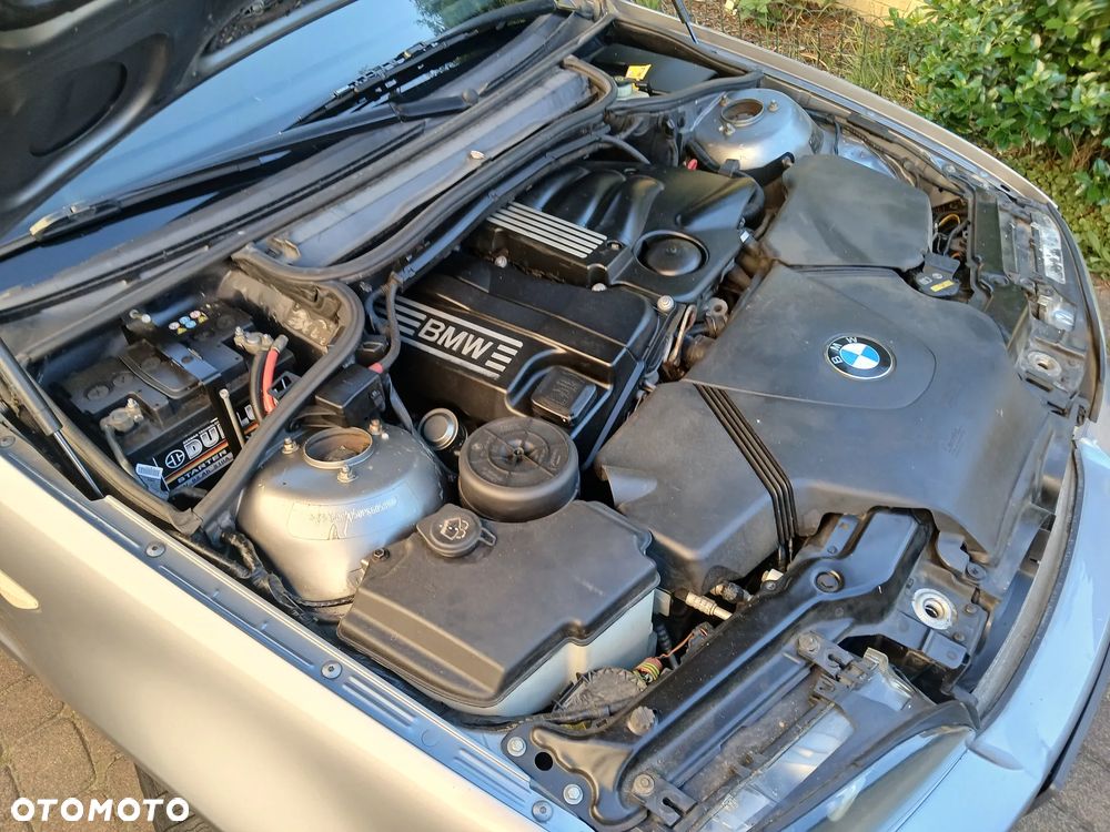 BMW Seria 3 318Ci - 24