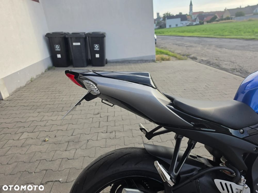 Suzuki GSX-R - 26