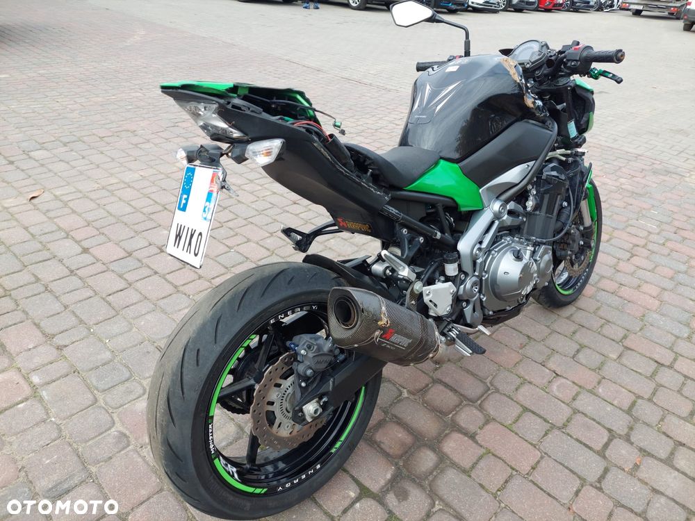 Kawasaki Z 900 - 6