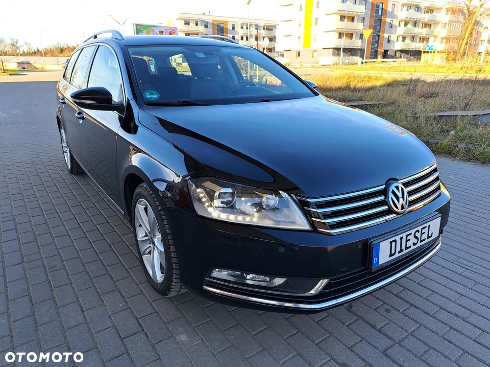 Volkswagen Passat - 4