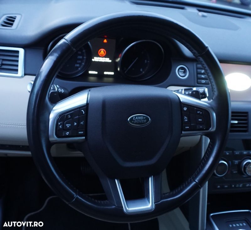 Land Rover Discovery Sport - 17