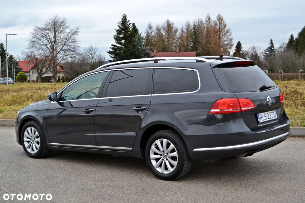 Volkswagen Passat - 2