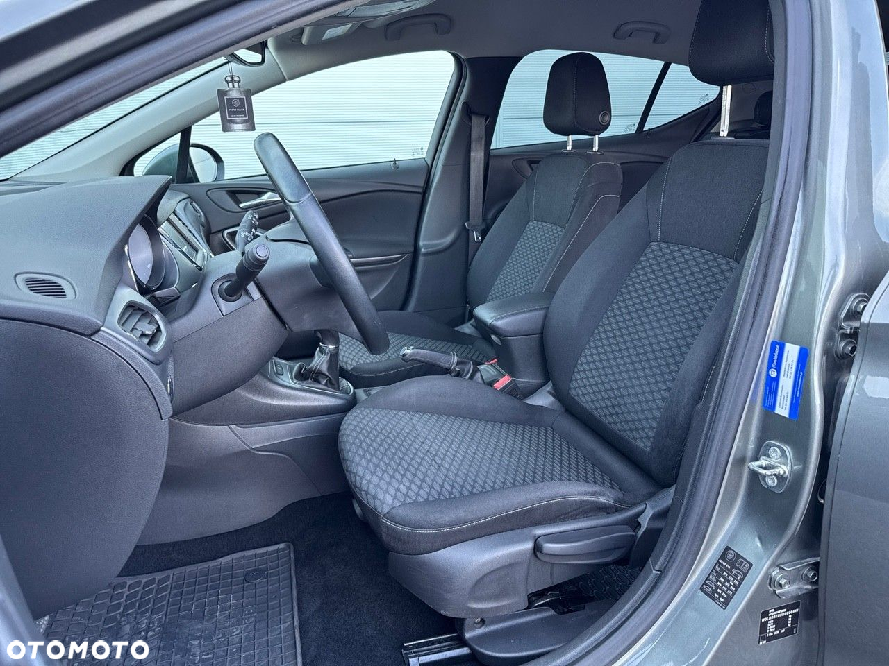 Opel Astra - 9