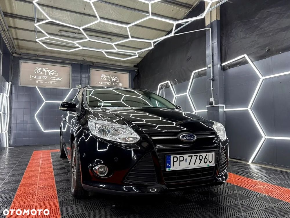 Ford Focus 1.6 TDCi DPF SYNC Edition - 2