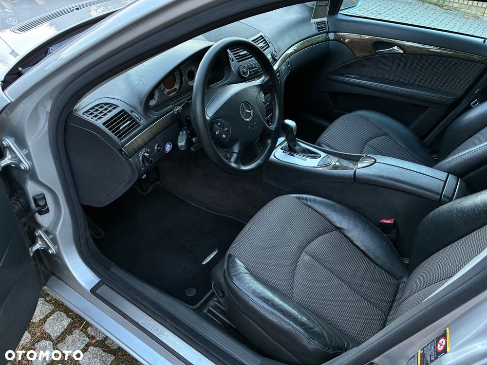 Mercedes-Benz Klasa E - 13