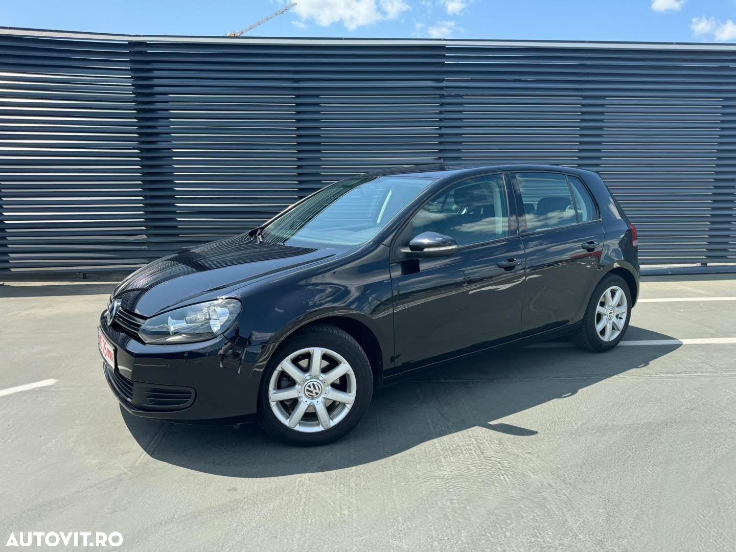 Volkswagen Golf 1.4 TSI BlueMotion Technology Comfortline - 1