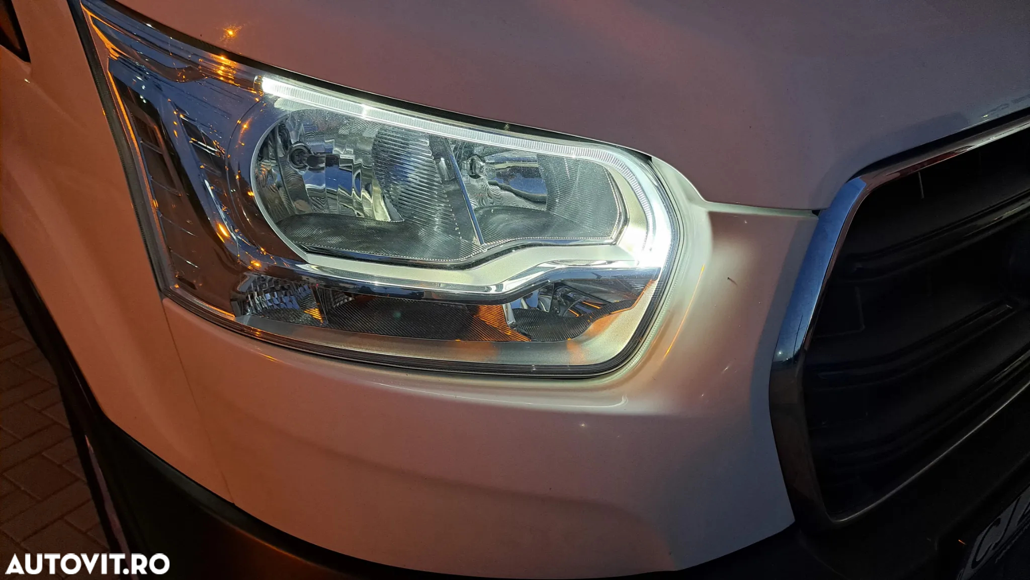 Ford TRANSIT VAN TREND L3H2 FWD - 19